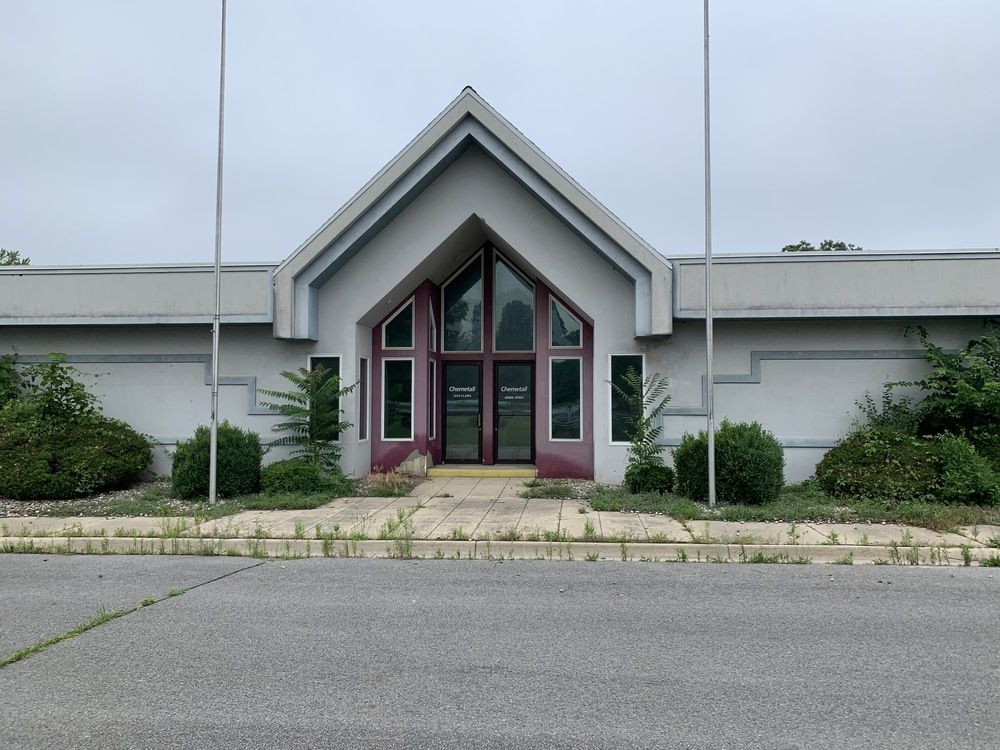 1610 Clara St, Jackson, MI 49203